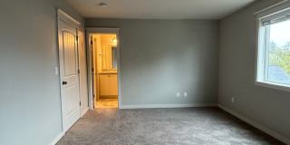 Newer 2 Story Home in Newberg   SHOWINGS  START  MAY 15th Gallery 21