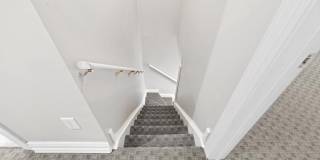 619 S 42ND Street Gallery 13