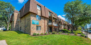 Village Apartments Gallery 26