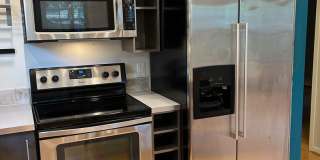 East Asheville - Contemporary Bungalow Gallery 10