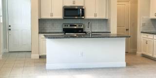 Stunning 3-Bedroom + Den Townhome for Rent in Lutz! Gallery 7