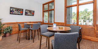 Creekside At Palmer Park Apartments Gallery 59