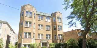 Spacious 2bed/1bath With Vintage Touches and Updated Kitchen Gallery 1