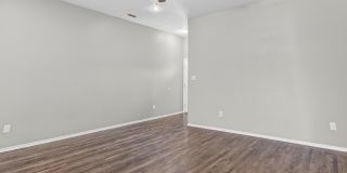 623 N Elkhart Avenue Gallery 4