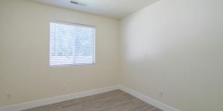 Pet Friendly! 3 Bedroom Single-Level Condo in St. George! Gallery 31