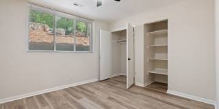 Close to UNC Campus —  Bedrooms Available in 2 or 4 Bedroom Unit Gallery 13