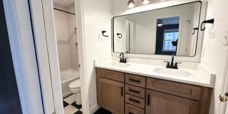 5649 Hamstead Crossing Gallery 15