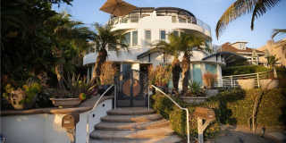 558 Cliff Drive Gallery 1