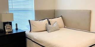 Beautiful Single Family home with Loft and Off Street Parking Gallery 13