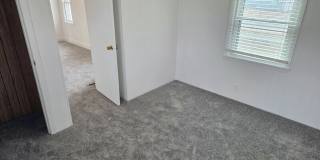 1526 Rapids Street Gallery 19