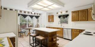 FURNISHED OAKWELL FARMS SINGLE-STORY Gallery 10