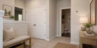 431 Falling Leaf Loop Gallery 16
