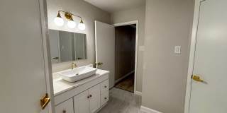 14417 Waddesdon Bluff Gallery 12