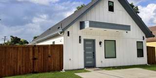 2916 Hemphill Unit#A 2916 Hemphill Unit#A Gallery 1