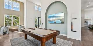 The Hadley Luxury Apartments Gallery 13