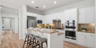 BRIGHT, OPEN RESIDENCE IN RIVERMARK HOME WITH EXCELLENT LAYOUT Gallery 14