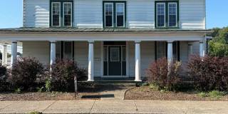 2 West Hampton Street - Charming 3BR/1BA in Staunton! Gallery 1