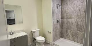 44 Courtlandt Gallery 19