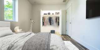 1413 NE 5th Avenue Gallery 25