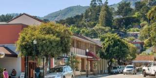 162 Throckmorton Avenue Gallery 44