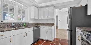 7500 W Treasure Dr # 7500, North Bay Village, FL 33141 Gallery 1