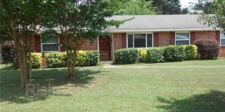 3704 Honeysuckle Rd Gallery 1