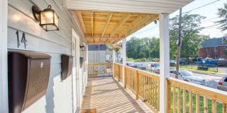 Lovely 3 Bedroom 1 Bathroom - 1st Floor with/ Washer and Dryer Gallery 5
