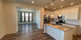 Beautiful  Spacious 4Bed, 3Bath In Breathtaking Erie Co, Gallery 1