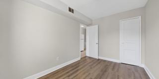 Bright 1 Bedroom Home with Refreshed Interior & In-Unit Laundry Gallery 13