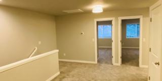 Beautiful Newer Home in Terrific Salmon Creek Location Gallery 15