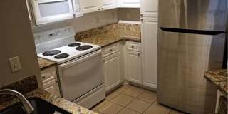 10 Perimeter Summit Boulevard NE unit: 1303 Gallery 6