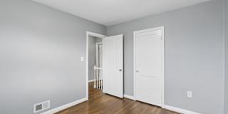 7136 EASTBROOK Avenue Gallery 11