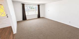 3BR Cul-de-Sac Home w/ Solar, Water Softener, and Large Yard Gallery 6