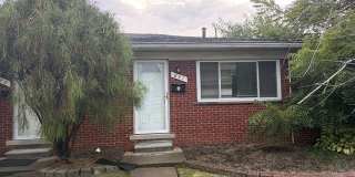 831 MONTIE Gallery 1