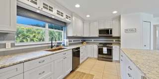 Pool Home for rent Gallery 30