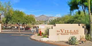 Catalina Foothills Condo with Mountain Views & Great Amenities in a Gated Community Gallery 1