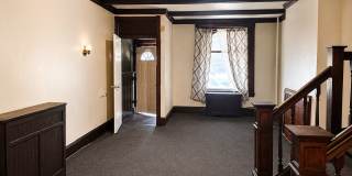 Spacious 6-Bedroom Rental in North Philadelphia | Small Dogs Welcome Gallery 8