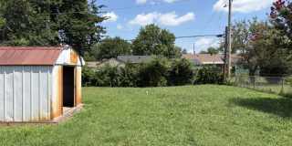 411 East Showalter Drive Gallery 23