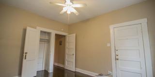 1727 Nolan Gallery 15