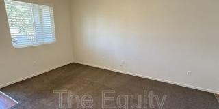 2931 North Crowe Street Gallery 5