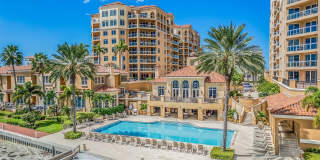 521 MANDALAY AVENUE Gallery 45