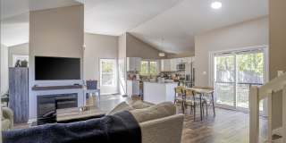 460 Dickens Drive Gallery 14