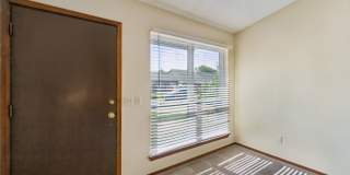 208 Hudson Pl Gallery 3