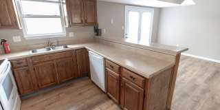 3 Bedroom Southside Duplex Gallery 11