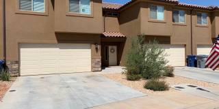 3-BR/2-BA Townhome in Santa Clara Gallery 1