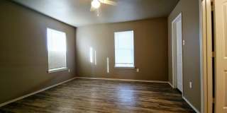 Cozy 3 Bedroom Home Gallery 9