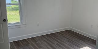 20 Erskine Avenue - 2 Gallery 6