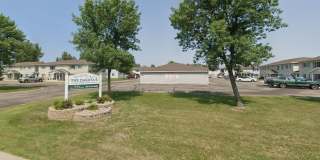 Dakota's Edge Townhomes Gallery 1
