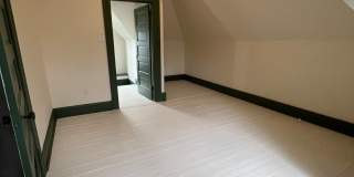 Newly renovated spacious 4 bedroom home in Sheraden - AVAILABLE OCTOBER! Gallery 10