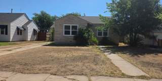 Spacious, Fresh, and Ready for Your Style: 3 Bed 2 Bath Gallery 1